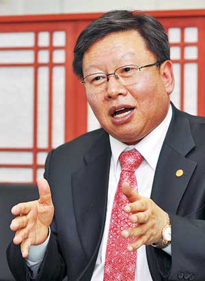 김기남 목사.jpg